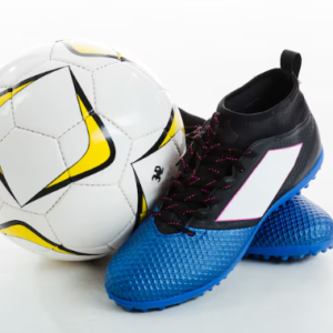 ASICS Men Football Boots - White / Black