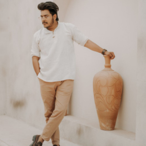Allen Solly Men Chinos - White / Black