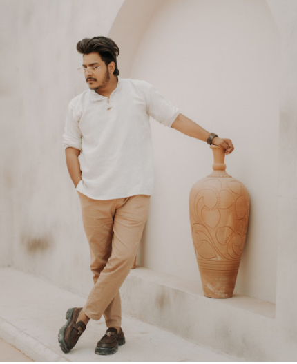 Screenshot 2026-10-05 205404 Allen Solly Men Chinos - White / Black