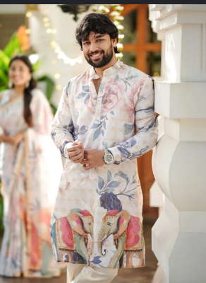 Uniqlo Senior Kurtas - Black / Brown