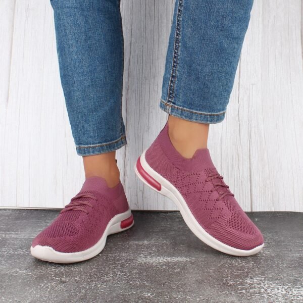 Skechers Women Training Shoes - Maroon / Beige